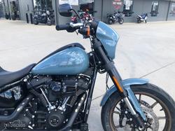 HARLEY-DAVIDSON LOW RIDER S 117 (FXLRS) ROAD SOFTAIL Skark Skin Blue