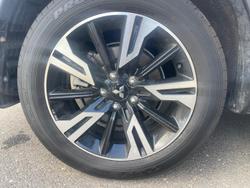 2023 Mitsubishi
Eclipse Cross LS
