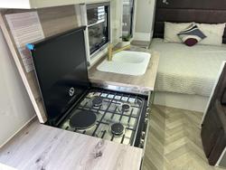 2025 Essential Caravans Cruiser V1-1 18'8