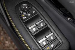 2024 Renault
Megane E-Tech Techno EV60