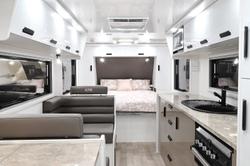 2025 VICTORY CARAVANS Trophy 20'6 Composite