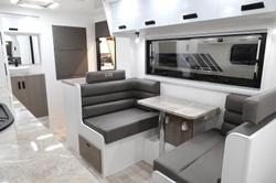 2025 VICTORY CARAVANS Trophy 20'6 Composite