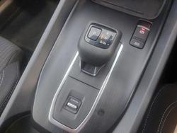 2025 Nissan
                QASHQAI ST-L