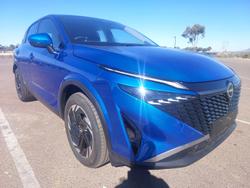 2025 Nissan
                QASHQAI ST-L