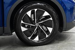 2024 Volkswagen ID.4 Pro