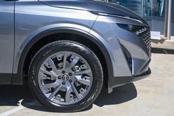 2025 Nissan
QASHQAI Ti