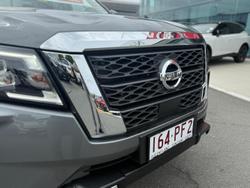 2024 Nissan Navara ST-X