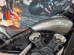2022 INDIAN SCOUT BOBBER GREY