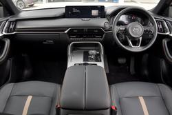 2024 Mazda
CX-70 G50e Azami
