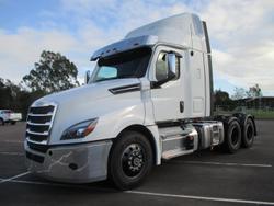2024 Freightliner Cascadia 126 white