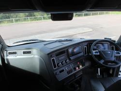 2024 Freightliner Cascadia 126 white