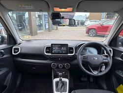 2024 Hyundai
Venue Active