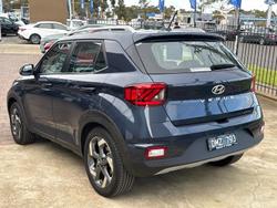 2024 Hyundai
Venue Active