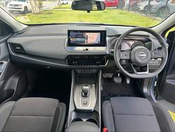 2024 Nissan
                J12 STL