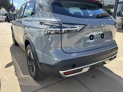 2024 Nissan J12 STL