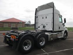 2024 Freightliner Cascadia 126 white