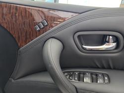 2024 Nissan Patrol Ti-L Y62 MY24 4X4 Dual Range Gun Metallic