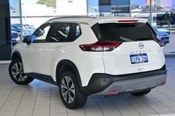 2024 Nissan
X-TRAIL ST-L