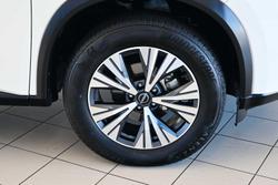 2024 Nissan
X-TRAIL ST-L
