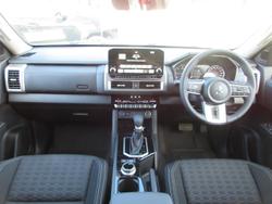 2024 Mitsubishi
Triton GLS