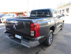 2024 Mitsubishi
Triton GLS