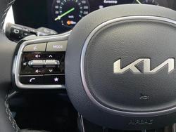 2025 Kia
Sorento HEV GT-Line