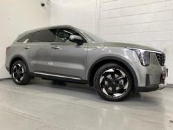 2025 Kia
Sorento HEV GT-Line