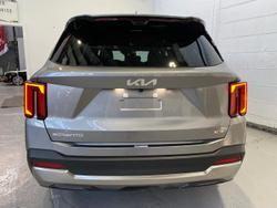 2025 Kia
Sorento HEV GT-Line