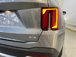 2025 Kia
Sorento HEV GT-Line