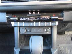 2024 Mitsubishi
Triton GLS