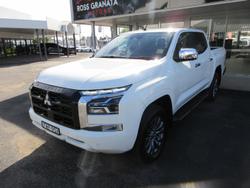 2024 Mitsubishi
Triton GLS