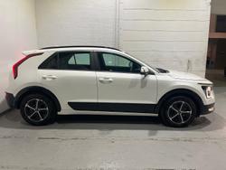 2025 Kia Niro HEV S