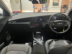2025 Kia Niro HEV S
