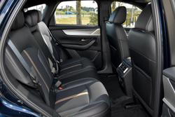 2025 Mazda CX-60 P50e Azami