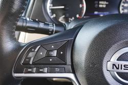 2023 Nissan
                Navara ST
