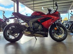 2025 Triumph Daytona 660 LAMS Daytona Black
