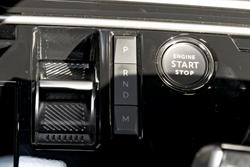 2025 Peugeot 3008 Allure Hybrid P64 MY25 Titanium Grey