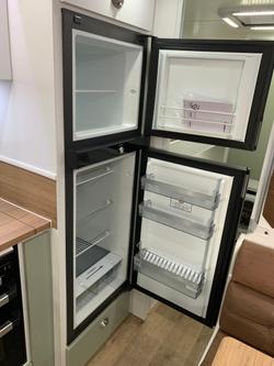 2025 York Orlando 21' Family Van