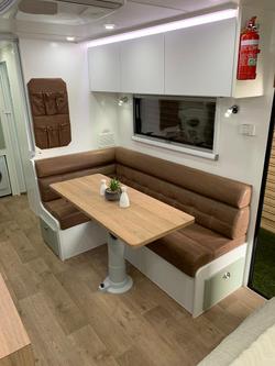 2025 York Orlando 21' Family Van