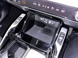 2024 Kia
                Sorento HEV GT-Line