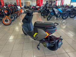 2024 ZEEHO AE6+ AE Grey