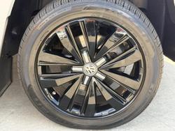 2019 Volkswagen
                Amarok TDI580 Highline Black