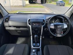 2020 Isuzu
MU-X LS-M