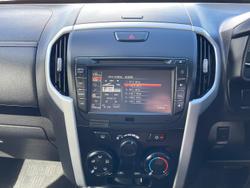 2020 Isuzu
MU-X LS-M
