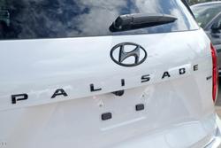 2024 Hyundai
Palisade Calligraphy Black Ink