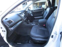 2017 Subaru
Outback 2.5i Premium
