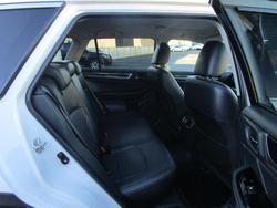 2017 Subaru
Outback 2.5i Premium