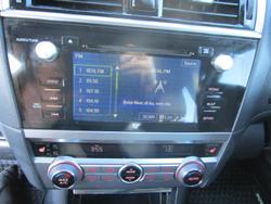 2017 Subaru
Outback 2.5i Premium