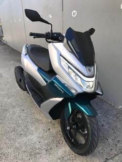 2025 CFMOTO
                150SC 