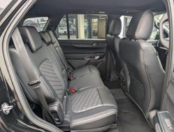 2023 Ford
Everest Platinum